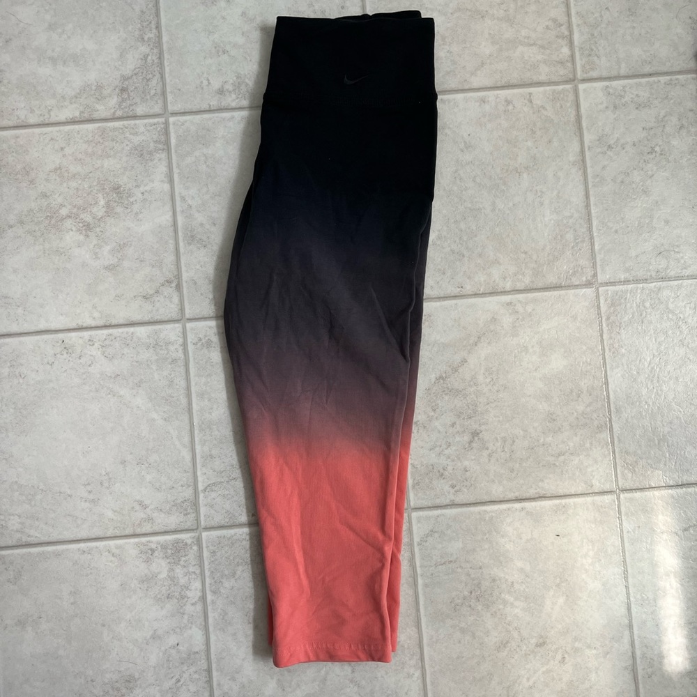 Nike leggings